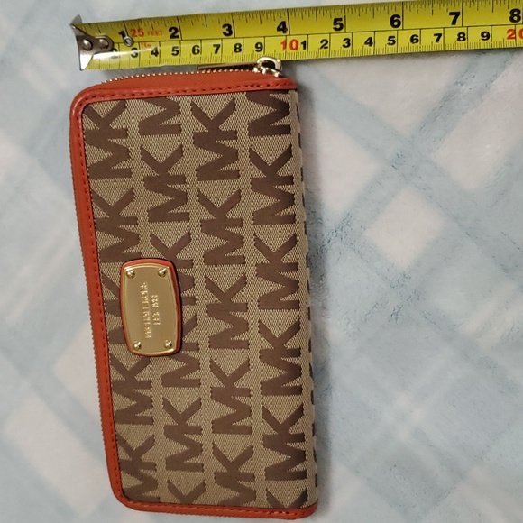 MICHAEL KORS Wallet - Picture 8 of 8